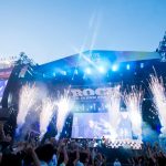 【ライブレポート】「ROCK IN JAPAN FESTIVAL 2017」初日の大トリにB'zが登場。「こんなすごい景色が見られるなら、もっと早く来ればよかった！」