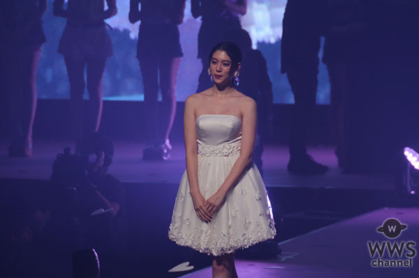 【写真特集】Seventeenモデル・三吉彩花が純白のミニ丈のドレスで卒業！中2・宮野陽名(みやのひな)と高2・箭内夢菜(やないゆめな)がミスセブンティーン2017に輝く！