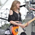 【ライブレポート】ガールズバンド・SILENT SIRENがLAKE STAGEに初登場！夏フェスファッションでキュートなパフォーマンスを披露！