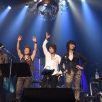 T-BOLANが初の全編アコースティックライブで代表曲『離したくはない』を披露！ 奇跡の復活をとげた上野の渾身のプレイが感動を呼ぶ！「どんなスピードになるか分からないけど、今日からスタート」