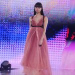 新川優愛が『神戸コレクション 2017 AUTUMN/WINTER』に登場！優しい笑顔で会場を魅了！
