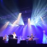 T-BOLANが初の全編アコースティックライブで代表曲『離したくはない』を披露！ 奇跡の復活をとげた上野の渾身のプレイが感動を呼ぶ！「どんなスピードになるか分からないけど、今日からスタート」