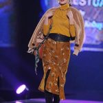 舞川あいくが神戸コレクション 2017 A/Wで多彩な表情でランウェイを彩る！