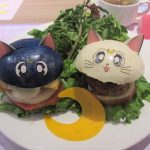 『セーラームーンカフェ2017』が全国4都市でオープン！キュートなミニバーガーから甘いいちごのスムージーまで可愛いキャラクターのメニューが盛りだくさん！