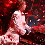 YOSHIKI オーケストラをバックに、 10時間超「ウルトラFES2017」のラストを飾る！ 術後初となる音楽番組出演で『復活』への第1歩！