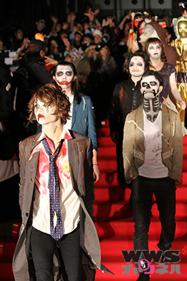 【赤坂ハロウィン2014】狼バンドMAN WITH A MISSION(マン ウィズ ア ミッション)がレッドカーペットに登場！