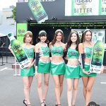 【来場者スナップ特集】SEXYなへそ出しファッションで華やかな衣装で盛り上げる！都市型ダンスミュージックフェスティバル ULTRA JAPAN 2017 初日開催！