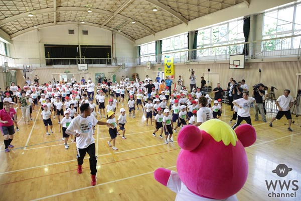 EXILEの黒木啓司、NESMITH、THE RAMPAGEの神谷健太、与那嶺瑠唯が熊本の小学校で「夢の課外授業」を開催！