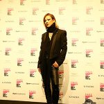 YOSHIKIスペシャルゲスト出演で、表参道ヒルズが一時騒然！ 「VOGUE FASHION’S NIGHT OUT 2017」オープニング・セレモニーで「Forever Love」「ENDLESS RAIN」2 曲を演奏し、3,400 名の観客を魅了！