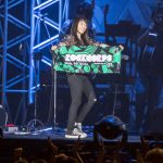 RockCorpsでmiwaが『chAngE』を披露し力強くロックな一面をアピール! androp・内澤とのセッションに「アイをオクリ合いたい」