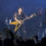 RockCorpsでmiwaが『chAngE』を披露し力強くロックな一面をアピール! androp・内澤とのセッションに「アイをオクリ合いたい」