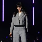 池田エライザが東京ガールズコレクション 2017 A/Wで大人クールな姿を見せつけオーディエンスを魅了！