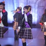 【写真特集】さくら学院がキュートなハロウィン仕様の制服衣装で元気いっぱいのライブパフォーマンス！