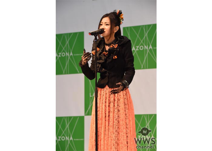 倉木麻衣が雨のラゾーナ川崎でハロウィンパーティ！「私なりにハロウィンをイメージした衣装です」