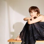 柚希礼音が自身初となる美しいドレス姿を披露！「新しい自分にも出会えてとても楽しい撮影になりました」
