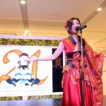 倉木麻衣が誕生日にリリースイベント開催！コナンくんも駆けつけて会場一体のサプライズお祝いに感動の涙！