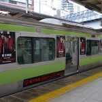 東方神起がハロウィンで盛り上がる渋谷の街をジャック？！大型5面ビジョンを1時間ジャックOA！