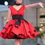 山地まりがデビューシングル発売イベントで可愛すぎるフリフリの赤衣装で熱唱！「渋谷のO-EASTぐらいでライブ出来たら嬉しい。いずれはMステ出演も(笑)」