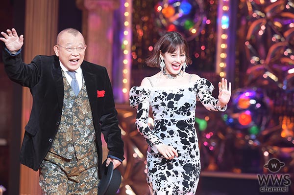 笑福亭鶴瓶がemmaと共に『ViVi Night』で人生初ランウェイ！「パワースポットやで、ここ」