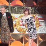 笑福亭鶴瓶がemmaと共に『ViVi Night』で人生初ランウェイ！「パワースポットやで、ここ」