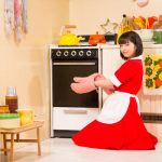 土屋太鳳、松井愛莉、広瀬すずが『ガーナミルクチョコレート』新CMでハイテンションでアップテンポなダンスを披露！