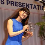 土屋太鳳が可愛いすぎる眼鏡姿で登場！第30回 日本 メガネ ベストドレッサー賞表彰式開催！「メガネは謎めいた魅力があると思うんです。」