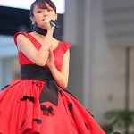 山地まりがデビューシングル発売イベントで可愛すぎるフリフリの赤衣装で熱唱！「渋谷のO-EASTぐらいでライブ出来たら嬉しい。いずれはMステ出演も(笑)」