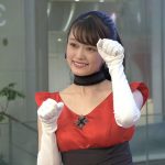 【動画】山地まりがデビューシングル発売イベントで可愛すぎるフリフリの赤衣装で登場！