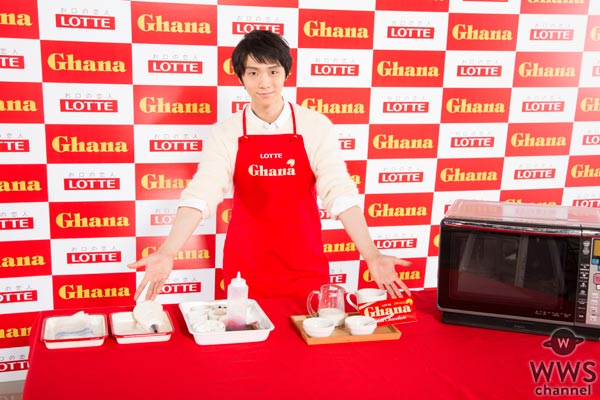 羽生結弦がエプロン姿でオリジナルホットチョコレートづくりに挑戦！「ほっとします・・・ホットチョコだけに（笑）」
