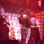 【ライブレポート】きゃりーぱみゅぱみゅが初のハロウィン単独ライブ開催。日本のお化け屋敷をステージにダンスバトルを展開?