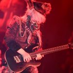 VAMPSが『HALLOWEEN PARTY 2017』初日に登場！HYDEはヴァンパイア、K.A.Zは狼男に仮装！VAMPSが『HALLOWEEN PARTY 2017』初日に登場！HYDEはヴァンパイア、K.A.Zは狼男に仮装！