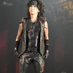 MIYAVI、HYDEの競演！VAMPS主宰『HALLOWEEN PARTY』2日目に迫真のギターとボーカルのバトル！