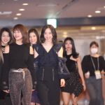 E-girlsがNHK紅白のリハーサルに登場！階段を使ったE-girlsならではの華やかなパフォーマンス！