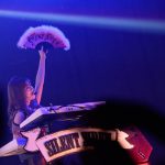 【ライブレポート】SILENT SIRENすぅがCOUNTDOWN JAPAN 17/18でバースデー迎える！今年リリース『ジャストミート』など計7曲をポップに披露！