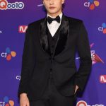 TWICEがカラフルな衣装で「2017 MAMA in Japan」レッドカーペットに登場！AKB48柏木由紀「個人的に TWICE のみなさんに会いたいです。」