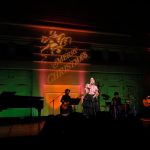 安田レイがワンマンライブで自身ヒット曲の他、クリスマス名曲カバーも披露！圧倒的な歌唱力でファン魅了！