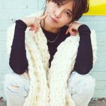 AAA宇野実彩子がセクシーすぎる白シャツから見える美脚ショットを公開！