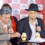 USA、TETSUYA、ShizukaとDANCE EARTH PARTYの3人が『ふるさと祭り東京2018』のナビゲーターに勢揃い！ご当地食材の試食で満面の笑み！