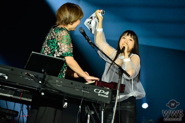 【ライブレポート】miwaが涙の熱唱！溢れる想いで『COUNTDOWN JAPAN 17/18』を魅了！