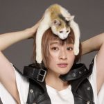 水曜日のカンパネラ・コムアイ、猫役で『猫は抱くもの』映画初出演！！