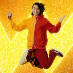 「ファンタ宣伝部長」菅田将暉が一人に二つの能力が宿った“ダブルマサキ”に変身「Wジャンプ」でテレポーテーション!新TVCM『ファンタ ゴールデンアップル &パワー ダブルマサキ』篇