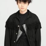 「ファンタ宣伝部長」菅田将暉が一人に二つの能力が宿った“ダブルマサキ”に変身「Wジャンプ」でテレポーテーション！新TVCM『ファンタ ゴールデンアップル &パワー ダブルマサキ』篇