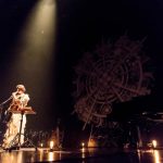 【ライブレポート】大森靖子が一人きりの弾語りワンマンで中野サンプラザを埋め尽くす ! 個性ほとばしる演奏、そしてファンと触れ合った熱いファイナル公演！