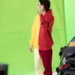 「ファンタ宣伝部長」菅田将暉が一人に二つの能力が宿った“ダブルマサキ”に変身「Wジャンプ」でテレポーテーション！新TVCM『ファンタ ゴールデンアップル &パワー ダブルマサキ』篇