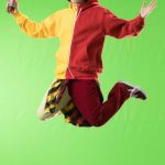 「ファンタ宣伝部長」菅田将暉が一人に二つの能力が宿った“ダブルマサキ”に変身「Wジャンプ」でテレポーテーション!新TVCM『ファンタ ゴールデンアップル &パワー ダブルマサキ』篇