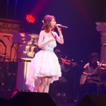 AKB48・柏木由紀が純白のドレスで「Thank You Disney Live 2018」に出演！