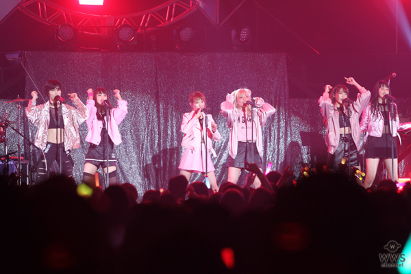 【ライブレポート】新生夢みるアドレセンスがバンドとコラボありの新境地で2500人を前に迫力のライブパフォーマンス！