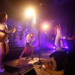 ガールズメタル・バンドLOVEBITES、渋谷duo MUSIC EXCHANGEで激しくもセクシーなライブパフォーマンス！6月の最新ミニ・アルバム発売と新たな単独公演開催、さらにWarped Tour Japanへのフェス初参戦も表明。