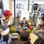 モー娘。OG・高橋愛が「楽天モバイル仙台駅前店」オープニングイベントに出席。「待ち時間も楽しめて素晴らしいお店」