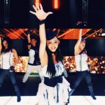 世界初！安室奈美恵の8KVR×スマホ×ミュージックビデオ配信開始！ハリセンボン近藤「すごい迫力！目の前で歌ってくれてる！」